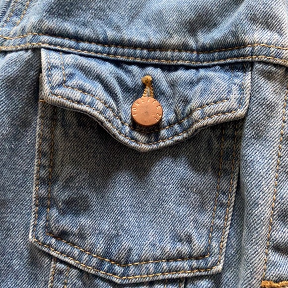 Forever 21 Denim Jacket - Picture 3 of 4